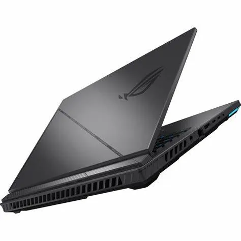 Asus Rog Strix - CORE I7 13650HX-Nvidia GeForce Rtx4070