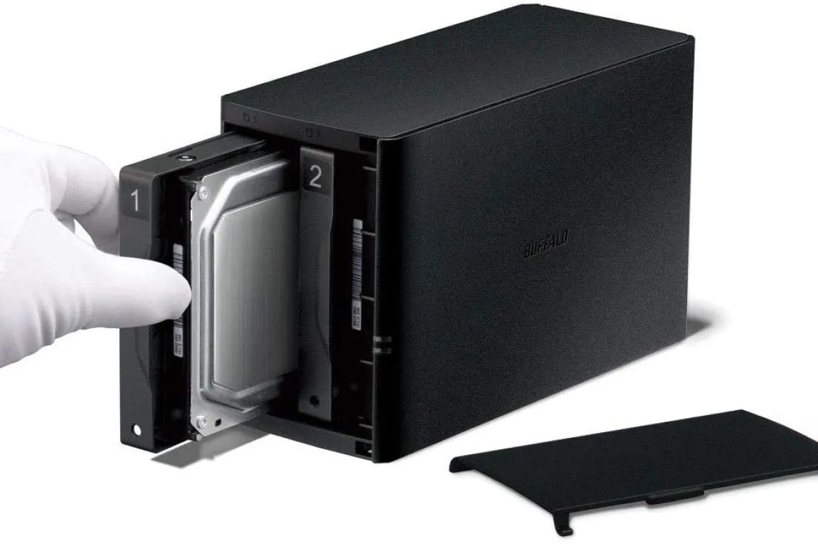 Buffalo LinkStation 220D 8TB 2-Bay Desktop NAS Server, Marvell Armada 370, 800 MHz, 256 MB Memory, 1xUSB 2.0 - LS220D0802